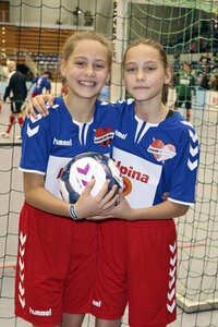 Benefiz-Fußballspiel 'Kicken mit Herz' 2017 in Hamburg