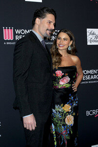 Benefiz-Gala 'The Women's Cancer Research Fund's an Unforgettable Evening' in Beverly Hills