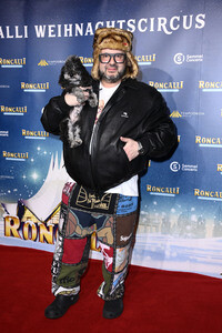 Premiere des 21. Original Roncalli Weihnachtscircus 2025 in Berlin