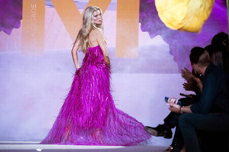 Lola Casademunt by Maite Fashion Show auf der Mercedes-Benz Fashion Week Madrid