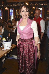 2. Charity Lunch zugunsten von 'Frohes Herz e.V.' beim Oktoberfest 2017 in München