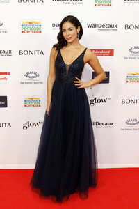 Goldene Bild der Frau 2025 in Hamburg