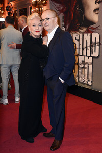 Musicalpremiere 'Wir sind am Leben - Das Berlin Musical' in Berlin