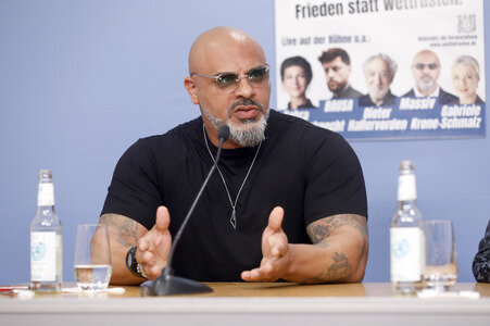 Pressekonferenz zur Friedenskundgebung am 13. September in Berlin