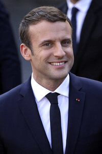 Präsident Macron beim Empfang am Rathaus in Paris