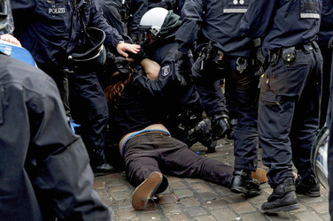 Demonstrationen gegen Räumung der besetzten Gerhart-Hauptmann-Schule, Berlin