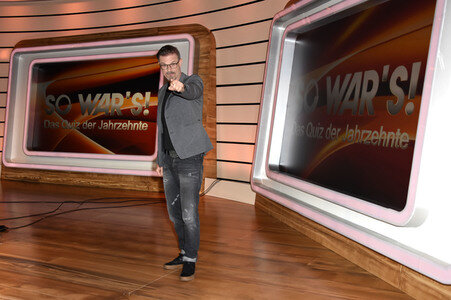 Fototermin zur Quizshow 'So war's! Das Quiz der Jahrzehnte' in Ismaning