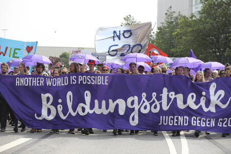 Demonstration 'Bildungsstreik - Jugend gegen G20' in Hamburg
