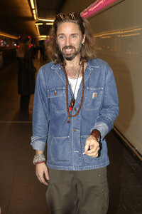 Rückkehr aus dem Dschungel-Camp 2026 auf dem Flughafen Frankfurt am Main