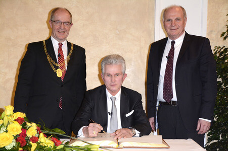 Verleihung des Goldenen Ehrenrings der Stadt Mönchengladbach