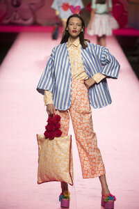 Agatha Ruiz de la Prada Fashion Show auf der Mercedes-Benz Fashion Week Madrid Spring/Summer 2019