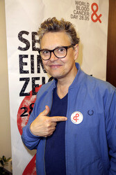 DKMS-Registrierungs- und Informationsstand zum World Blood Cancer Day, Berlin