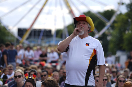 FIFA WM Public Viewing Deutschland gegen Südkorea in Berlin