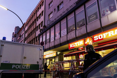 Demo für Kobane in Wedding, Berlin