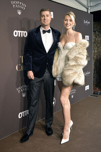 Magical Christmas Ball von LeGer by Lena Gercke in Berlin