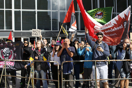 Gegendemo zur Pro NRW Kundgebung in Köln