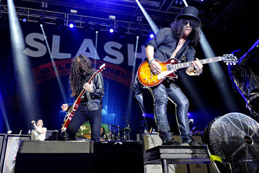 Konzert von Slash featuring Myles Kennedy & The Conspirators in Hamburg