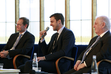 Pressekonferenz zur Vorstellung einer neuen Intendanz für die Staatsoper im Schiller Theater in Berlin