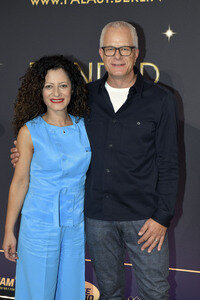 Weltpremiere der 'Blinded by Delight' Grand Show 2025 in Berlin