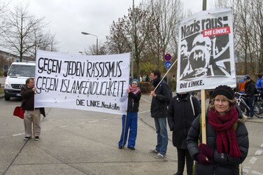 Gegen-Demo zur Neonazi-Demo gegen Flüchtlinge, Berlin
