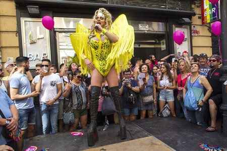 Heeled Shoes Wettlauf auf der Madrid Gay Pride 2018