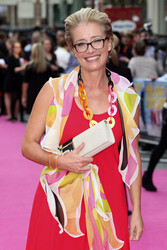 'Walking on Sunshine' Premiere, London