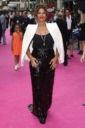 'Walking on Sunshine' Premiere, London