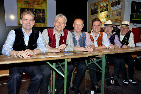 Showcase mit den CubaBoarischen in München
