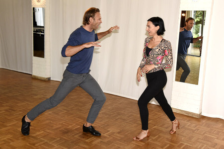 Bernhard Bettermann und Mimi Fiedler trainieren für 'Stepping Out' in Bad Soden