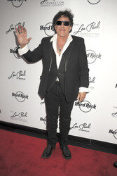 Les Paul's 100th Anniversary Celebration in New York