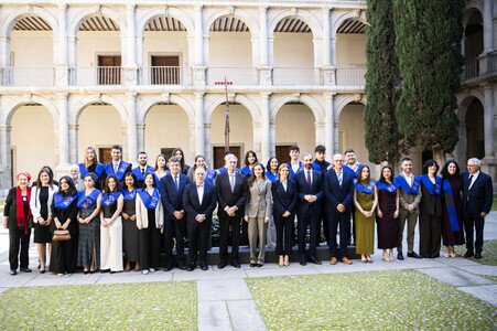 Königin Letizia von besucht die Universität Alcalá in Alcalá de Henares