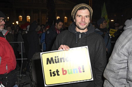 Kundgebung 'Wir sind alle von wo!' in München