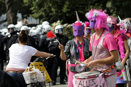 '#BlockG20 – colour the red zone!' Demonstration in Hamburg