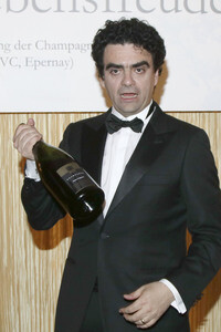 Champagne Preis für Lebensfreude in Hamburg
