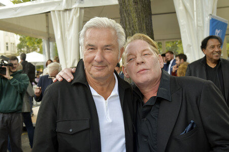 Offizielle Einweihung des Harald-Juhnke-Platzes in Berlin