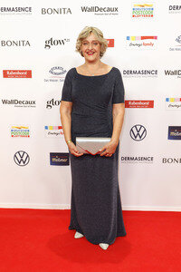 Goldene Bild der Frau 2025 in Hamburg