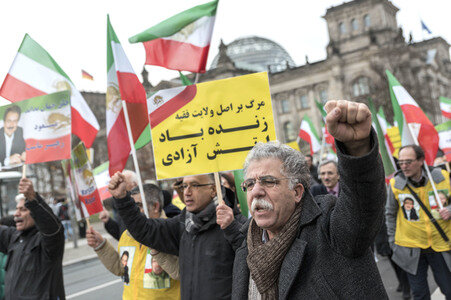 Proteste gegen die iranische Regierung in Berlin