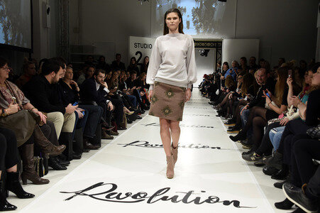 Marcel Ostertag Fashion Show auf der Mercedes-Benz Fashion Week Berlin Autumn/Winter 2017
