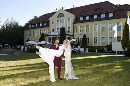 Hochzeit von Leonard Freier und Caona Maron in Wulkow
