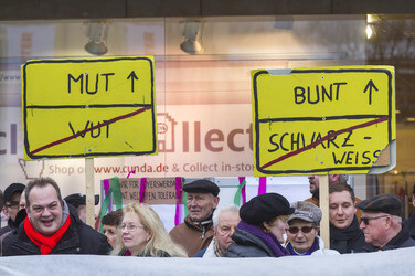 Hoygida Gegen-Demonstration, Hoyerswerda