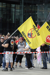 'Merkel muss weg' Demo in Berlin