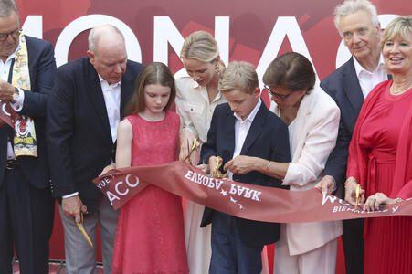Einweihung des Themenbereichs Monaco mit Fürst Albert II. im Europa-Park in Rust