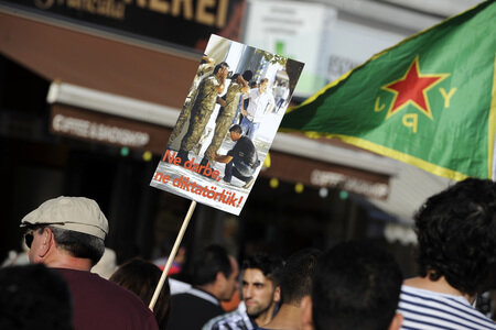 Protest gegen das Vorgehen der türkischen Regierung nach dem gescheiterten Militärputsch