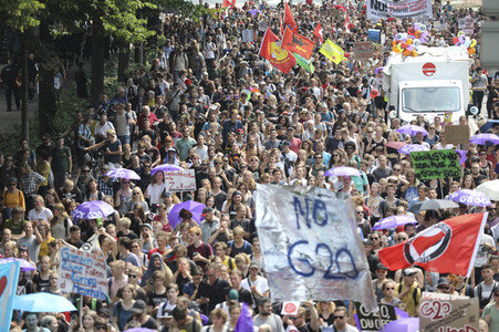 Demonstration 'Bildungsstreik - Jugend gegen G20' in Hamburg