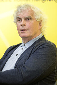 Pressekonferenz mit Simon Rattle in Hongkong