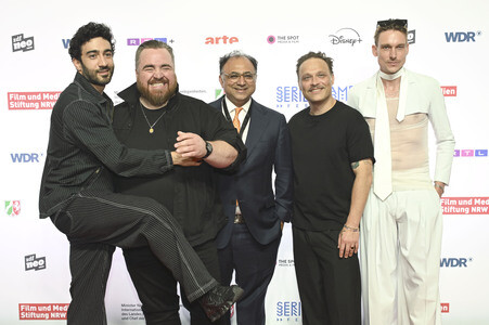 Festivaleröffnung und Serienpremiere 'Back for More', Seriencamp Festival 2026 in Köln
