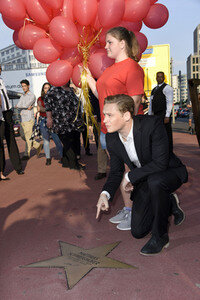 Neue Sterne auf dem Boulevard der Stars in Berlin