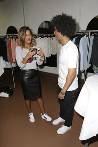 'Charity Shopping with Friends' in Hamburg