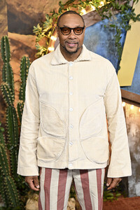 Season 2 Premiere 'Fallout' in Los Angeles