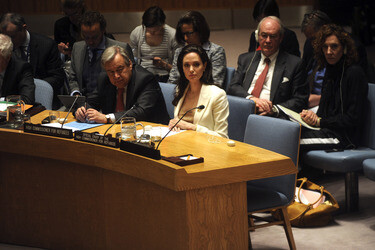 Angelina Jolie bei einer Sitzung des UN-Sicherheitsrates, New York